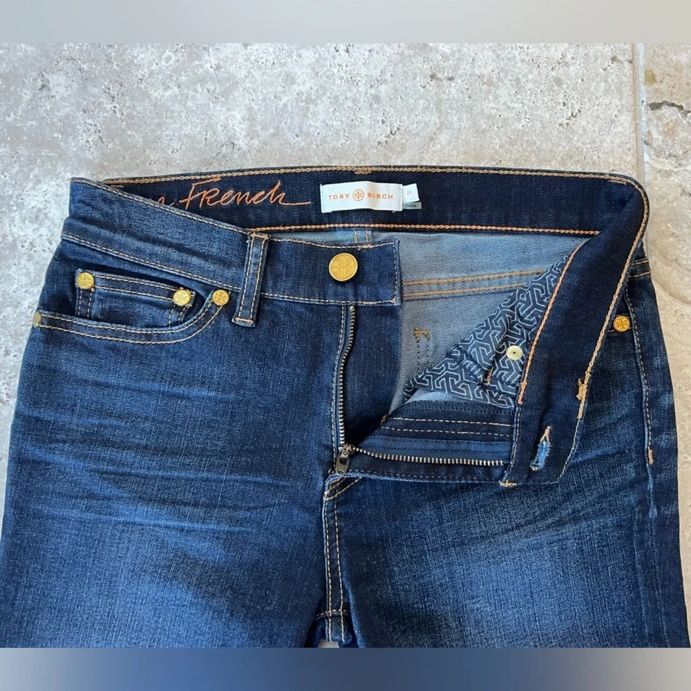 Tory Burch Pardon My French Mid-Rise Straight-Leg Denim Jean, Dark Blue Wash, 24